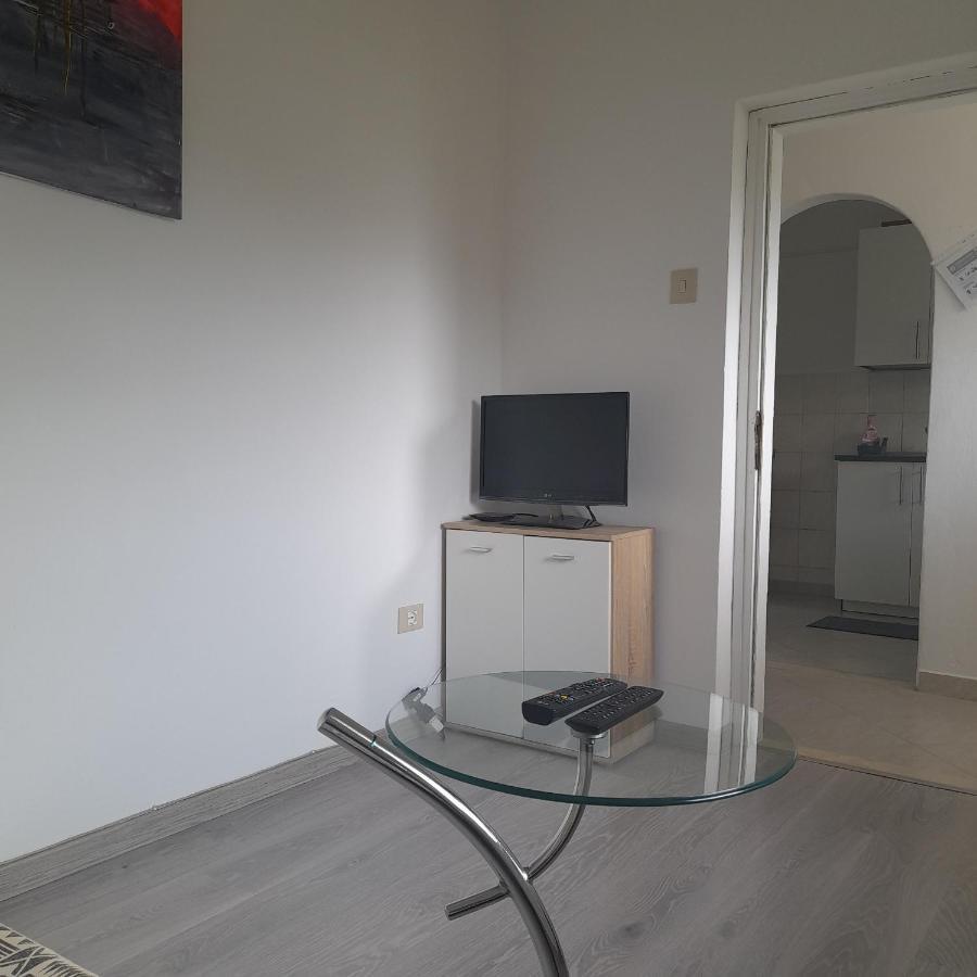 Apartma Mari Apartment ลูซิยา ภายนอก รูปภาพ